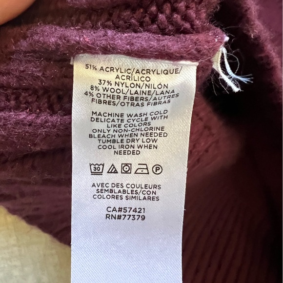 Ann Taylor Wool Blend Oversize Turtleneck Sweater - Picture 6 of 6